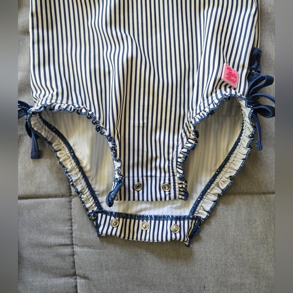 Rufflebutts Toddler Girl 2T Seersucker Swimsuit - Picture 5 of 6